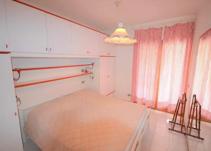 Frassino Vila *
