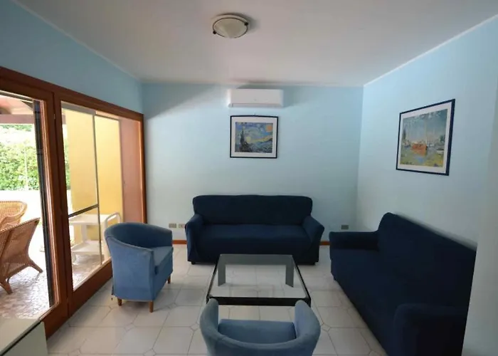 Frassino Vila